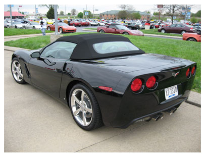 Is this a convertible Corvette Z06