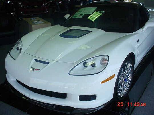 Corvette Zr1 2010. Arctic White 2010 Corvette ZR1