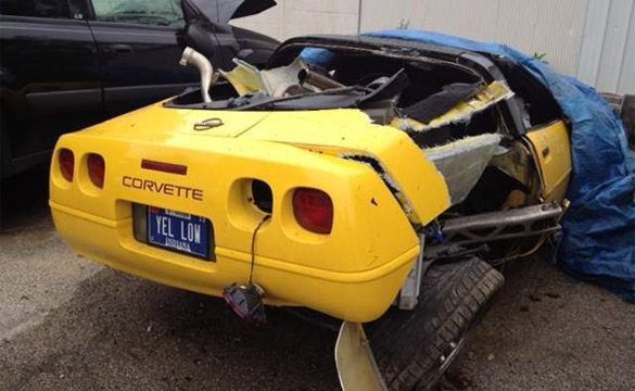 [ACCIDENT] Indiana Teen Crashes Mom's C4 Corvette border=