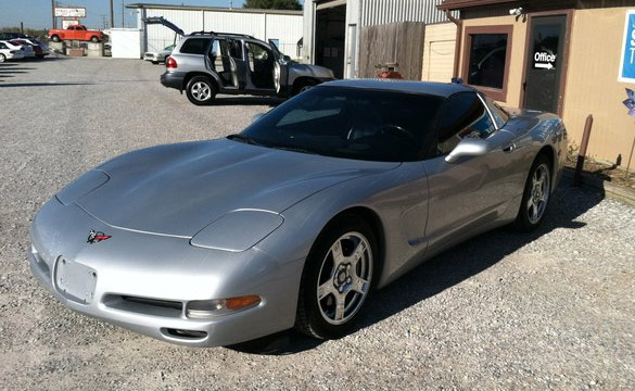 Kansas Man Tackles Suspected Corvette Thief