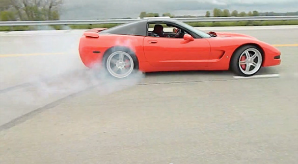 [VIDEO] Corvette Fail: That's a Hit and Run Baby!