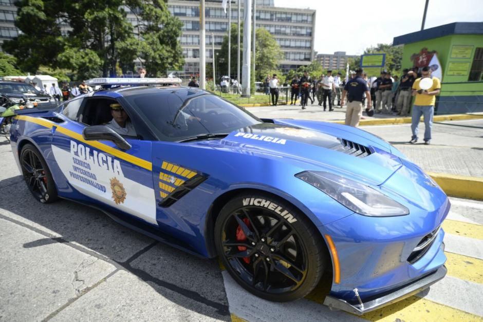 [PICS] Guatemala Cops Seize a Corvette Stingray from a