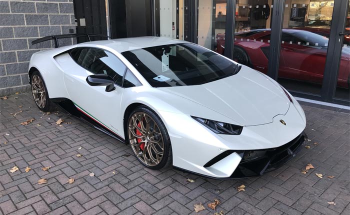 Lamborghini in Ballon White