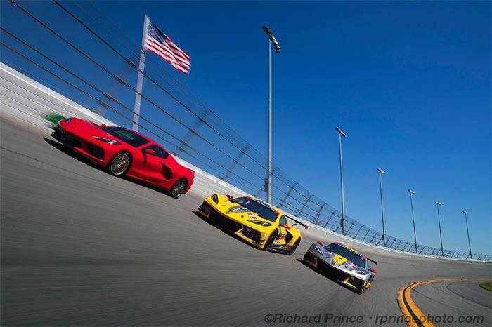 [PIC] The 2020 Corvette with the C8.Rs on the High Banks of Daytona International Speedway
