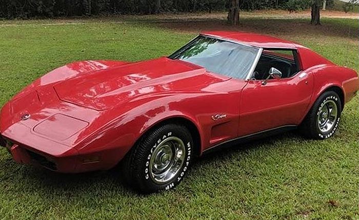 [STOLEN] Police Looking for Duo Who Paid for a C3 Corvette with a Counterfeit Check