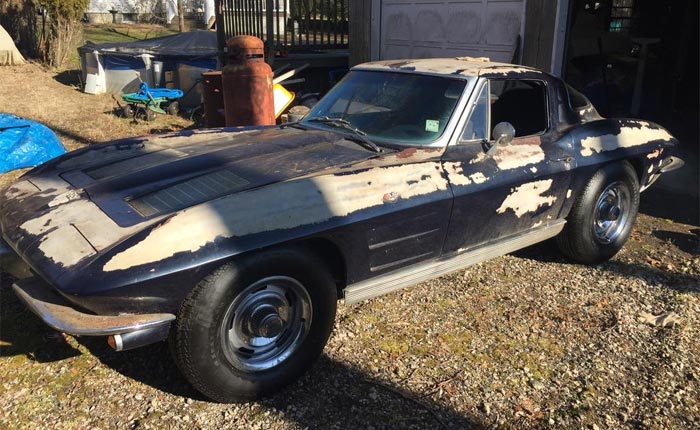 Corvettes for Sale: Matching Numbers 1963 Corvette Split-Window with Factory Air