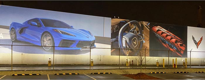 [PIC] The Corvette Assembly Plant Receives a C8 Corvette Graphics Makeover