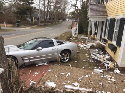 [ACCIDENT] C5 Corvette Crashes into House on Martha's Vineyard