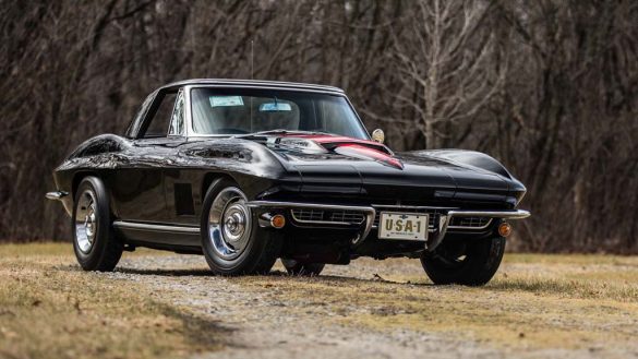 1967 Corvette 427/435 HP Bloomington Gold Benchmark Headed to Mecum's Indy Sale