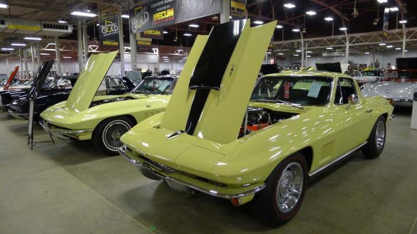 [GALLERY] Midyear Monday! Mecum Spring Classic Edition (50 Corvette photos)