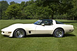 Barrett-Jackson 2011: St.Louis/Bowling Green 1981 Corvettes Bookends