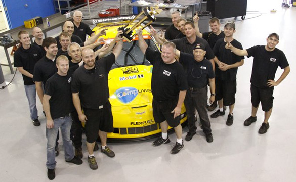 [PIC] Corvette Racing: Mission Accomplished!