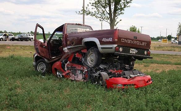 [ACCIDENT] Pickup Truck Lands on a C5 Corvette in Rural Indiana Crash