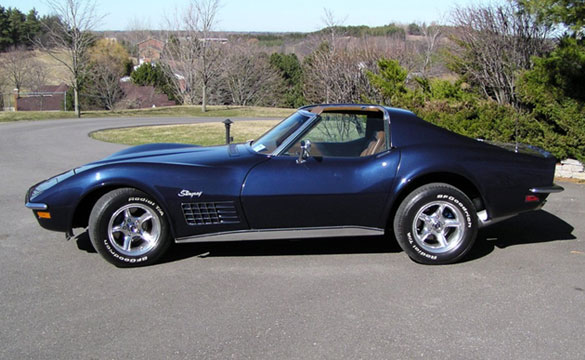 Police Seeking Clues After Thieves Strip Parts from a 1971 Corvette