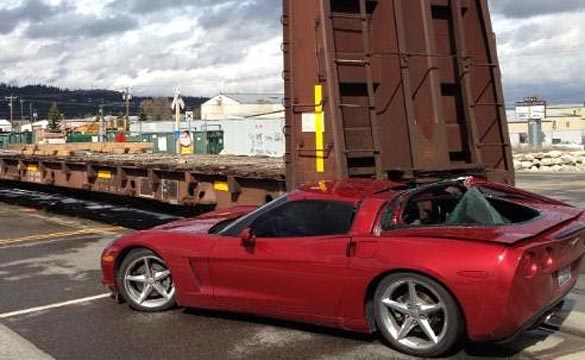 [ACCIDENT] C6 Corvette Struck by Train in Washington
