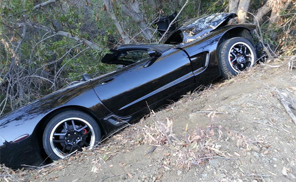 [ACCIDENT] C5 Corvette Driver Goes Off the Side of the Road in Malibu