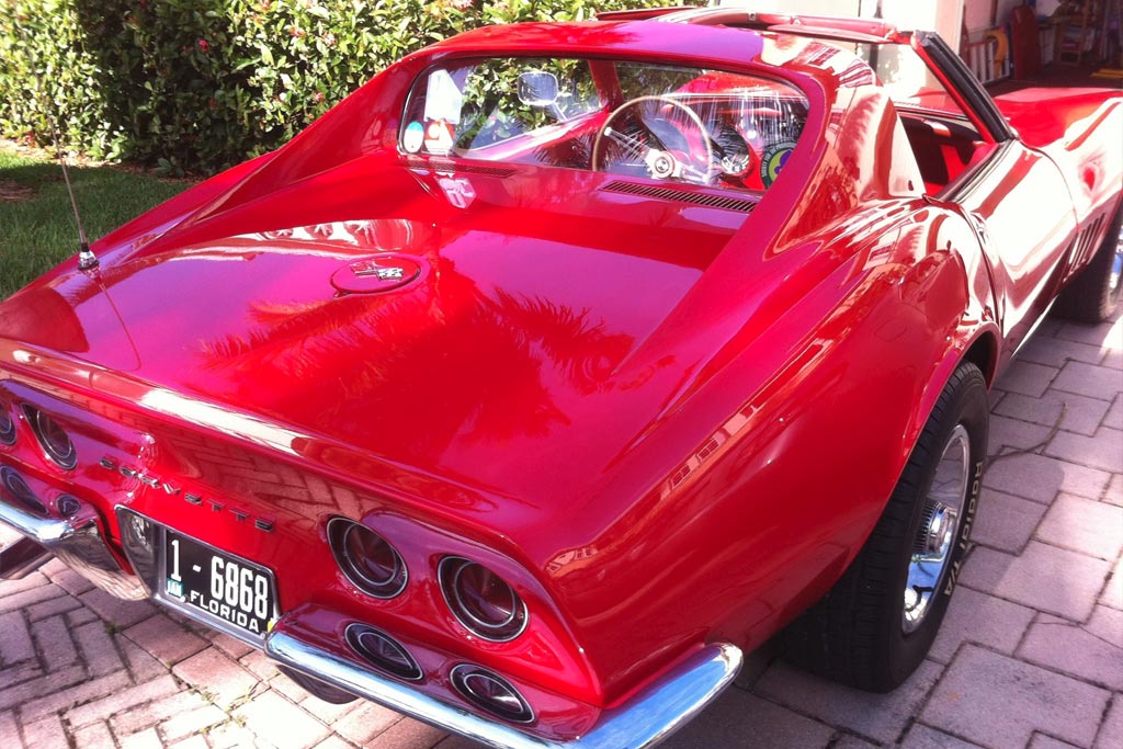 Florida Rabbi has been Driving the Same 1968 Corvette Since New