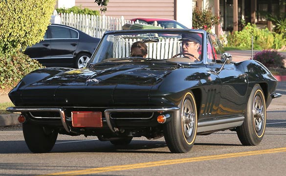 [PIC] Robert Downey Jr Takes His 1966 Corvette for a Sunday Afternoon Drive