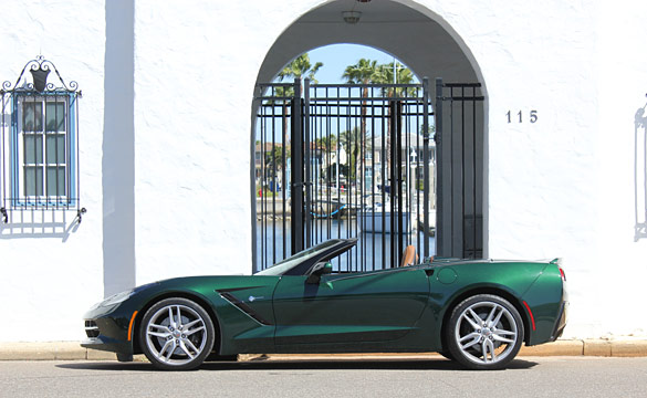 Washington Automotive Press Awards Chevrolet's Corvette Team with the 2014 Golden Gear Award