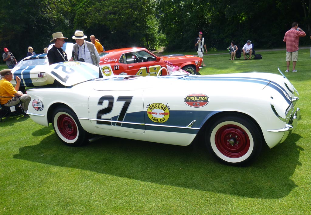 Chevrolet corvette nascar