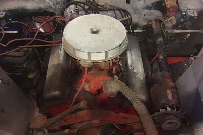 Barn Find: Milwaukee Garage Hides Two 1957 Corvettes and a 1963 Sting Ray Convertible