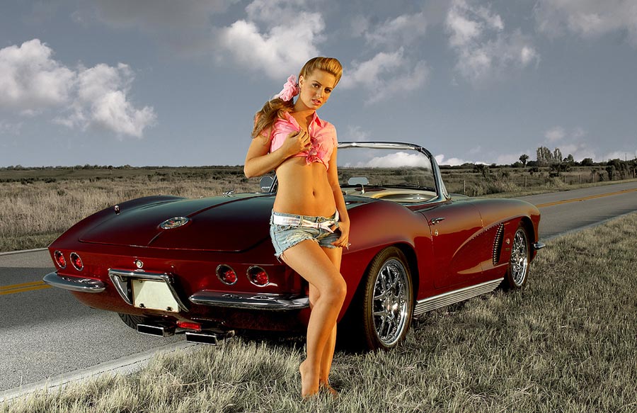 Nude women and corvettes