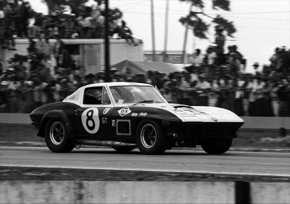 1967 GT Class-Winning Corvette Returns to 2015 Sebring in Gallery of Legends Display