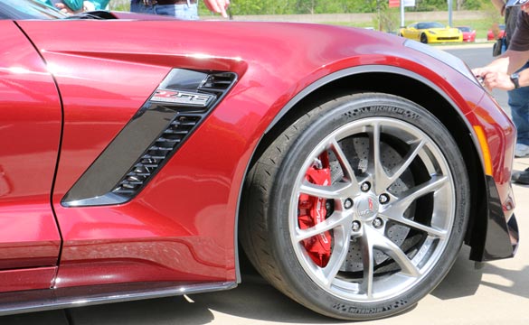 [PICS] New Wheel Options for 2016 Corvettes
