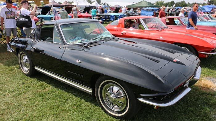 [VIDEO] Black/Silver 1964 Corvette Wins Keith's Choice Award at 2016 Corvettes at Carlisle