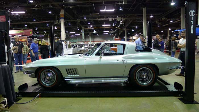 
Freshly Restored 1967 427/435 Corvette Coupe Unveiled at the Muscle Car and Corvette Nationals