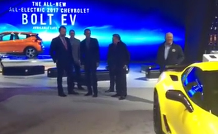 [VIDEO] President Obama on the Corvette Z06 C7.R at NAIAS: 