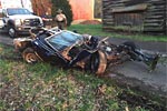 [ACCIDENT] Horrific Crash with Tree Destroys this C3 Corvette