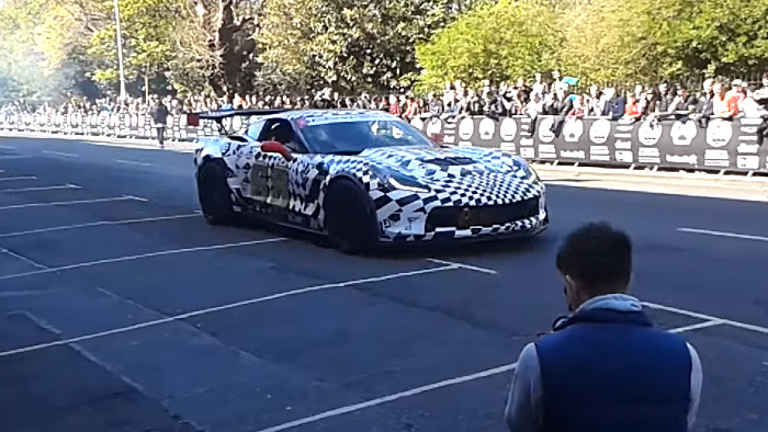 [VIDEO] Corvette Z06 C7.R Edition Does Burnouts with Gumball 3000 in Dublin