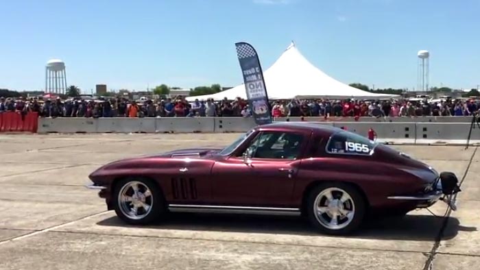 [VIDEO] 1965 Corvette Sets World Record with 201.3 MPH at the Texas Mile
