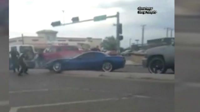 [VIDEO] C5 Corvette Z06 Carjacked and then Shot at by Police as Thieves Try to Escape