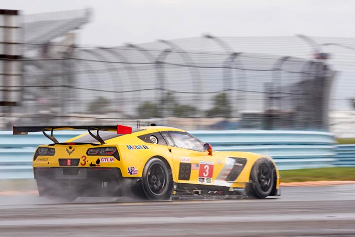 Corvette Racing at Canadian Tire Motorsport Park: Drive for a Dozen