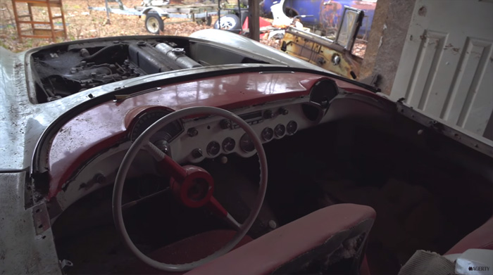 [VIDEO] Barn Find Hunter Tom Cotter Uncovers a 1954 Corvette