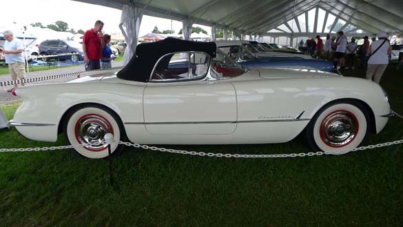 
[PICS] NCRS Gallery XVII at Corvettes at Carlisle