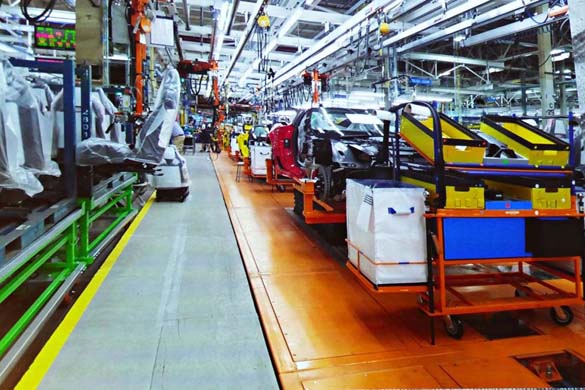 [PICS] First Look at the Corvette Factory's New Assembly Line