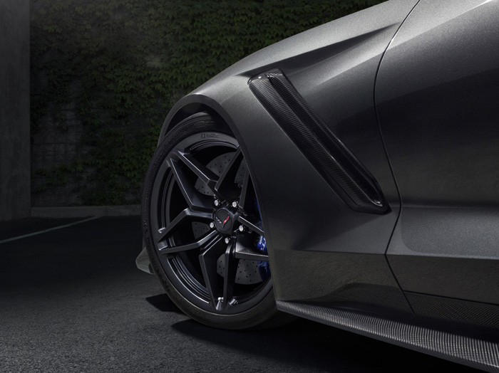 Return of the King! The 2019 Corvette ZR1 Officially Makes its Debut!
