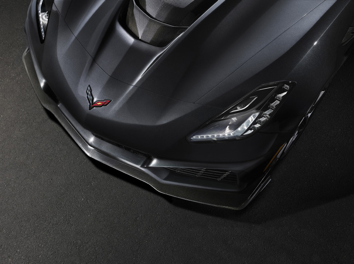 Return of the King! The 2019 Corvette ZR1 Officially Makes its Debut!