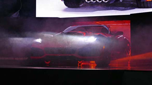 Reveal of the 2019 Corvette ZR1 Convertible from Los Angeles