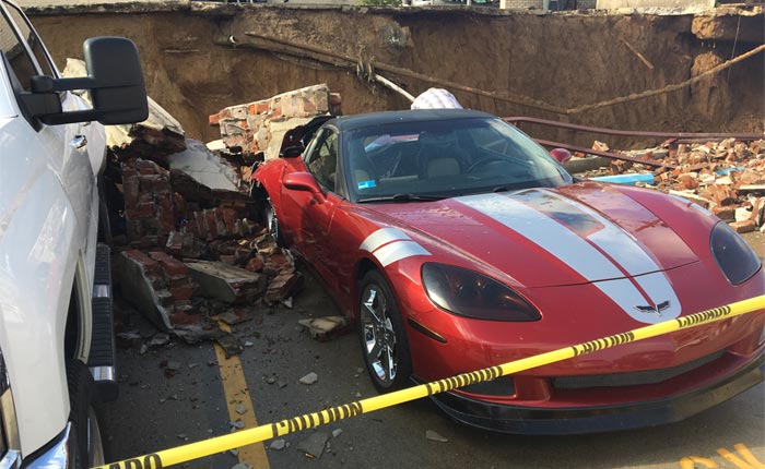 [ACCIDENT] Retaining Wall Gives Way and Crashes on a C6 Corvette in Vicksburg