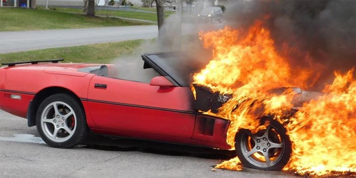 [ACCIDENT] C4 Corvette Catches Fire in Canada