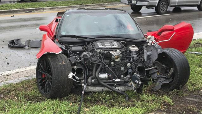 [ACCIDENT] C7 Corvette Z06 Crashes into a South Florida Bus Stop