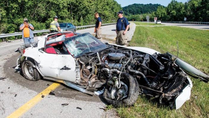 ACCIDENT] C3 Corvette In Ruins After Collision with a Box Truck in 