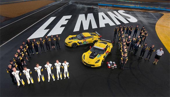 [PICS] Corvette Racing Continues Le Mans Tradition with the Official Team Photo