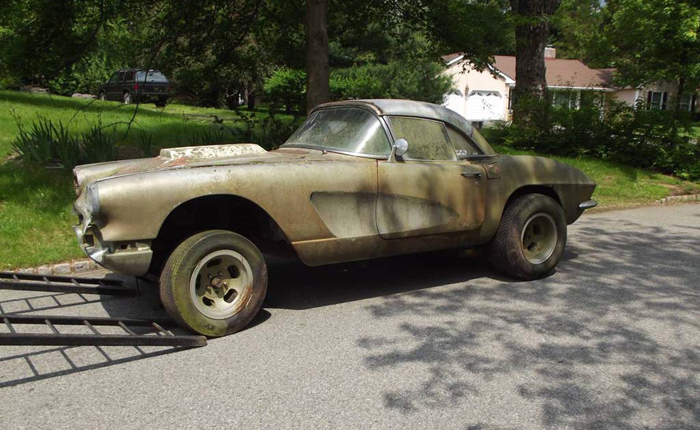 Corvettes on Craigslist: Moss-Covered 1961 Corvette Was Parked for 40 Years