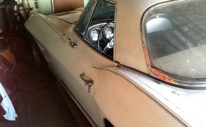 Corvettes on Craigslist: Garage Parked 1963 Corvette Sting Ray Convertible
