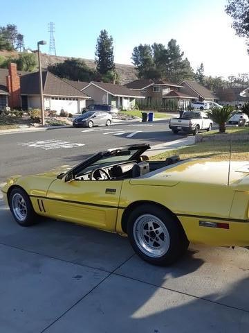 High Mileage! 1987 Corvette Convertible on AutoTrader Has 330,000+ Miles on the Odometer